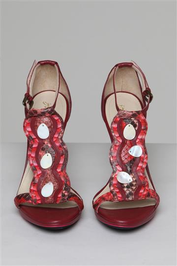 Sandália Zeferino Python e Miçangas Bordô